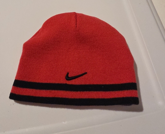 Nike Pink And Black Reversible Knit Cap - Picture 4 of 4